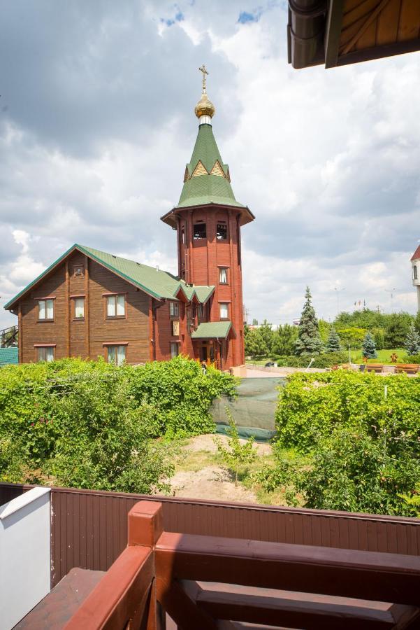 Комплекс Відпочинку Пампушка & Подушка Hotel Burlach'ya Balka Exterior photo